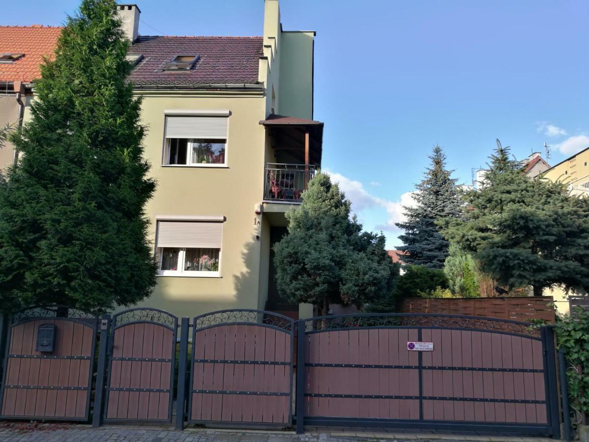 Appartement Apartament Na Rozance à Wrocław Extérieur photo