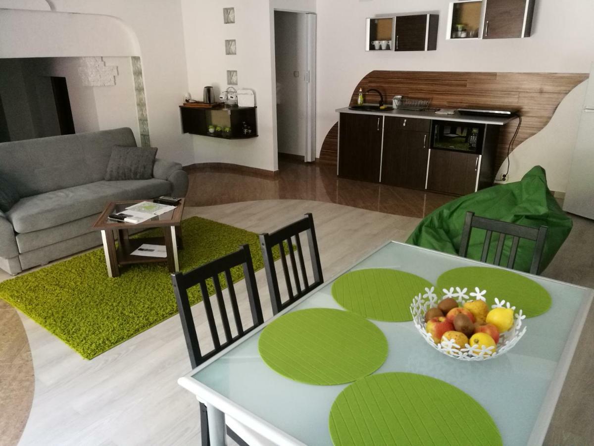 Appartement Apartament Na Rozance à Wrocław Extérieur photo